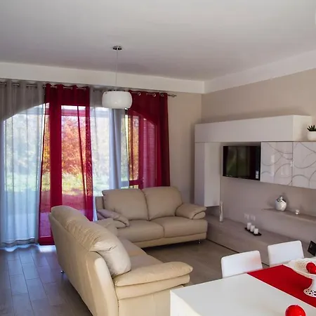 Farm stay La Dolce Mela Buonabitacolo